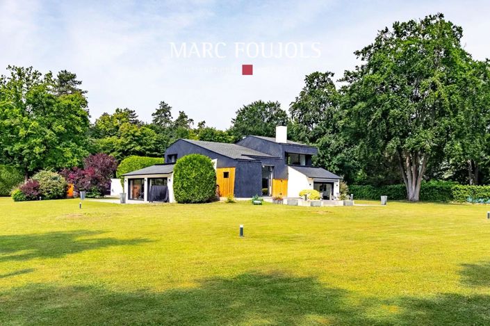 Image No.1-4 Bed House for sale
