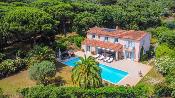 Image No.1-4 Bed House for sale