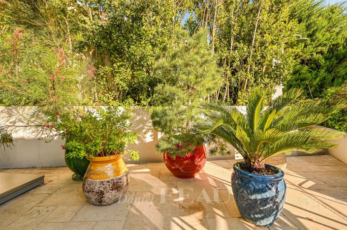 Image No.29-4 Bed House for sale