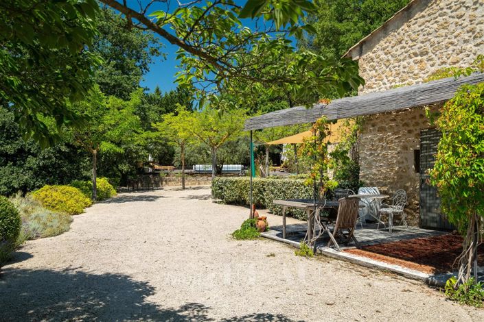 Image No.6-7 Bed House for sale