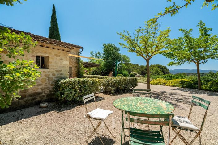 Image No.8-7 Bed House for sale