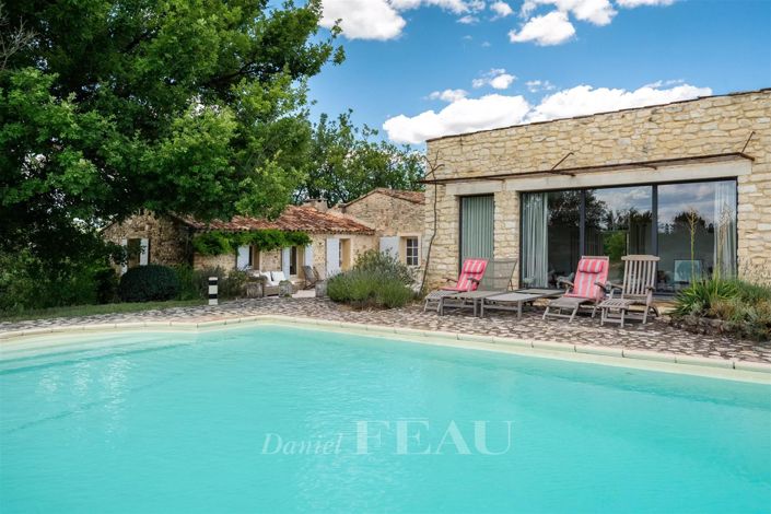 Image No.13-6 Bed House for sale