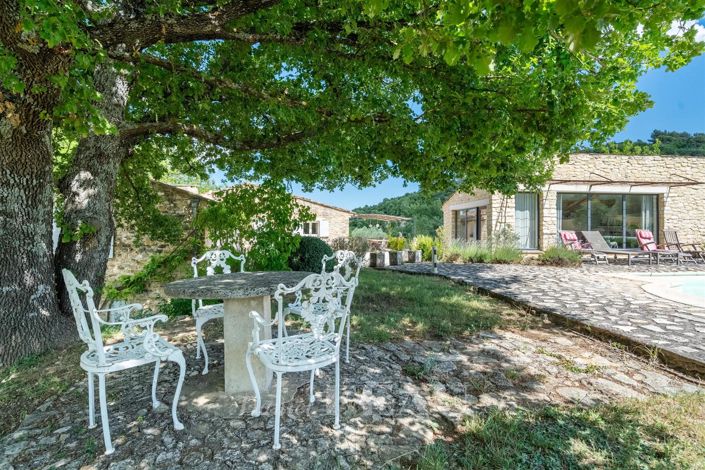 Image No.2-6 Bed House for sale