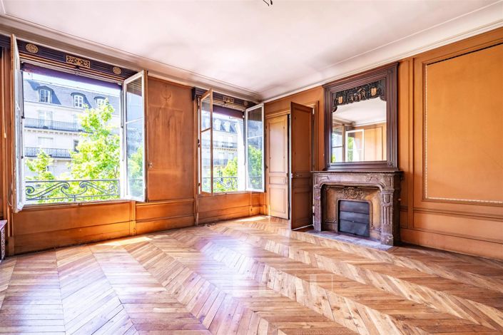 Image No.1-4 Bed Apartment for sale