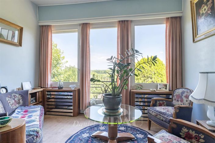 Image No.20-5 Bed House for sale