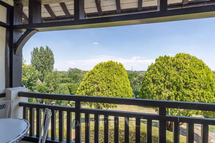 Image No.22-5 Bed House for sale