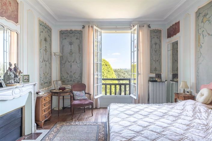 Image No.32-5 Bed House for sale