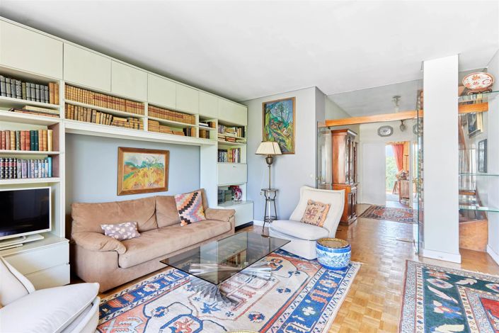 Image No.15-2 Bed Apartment for sale