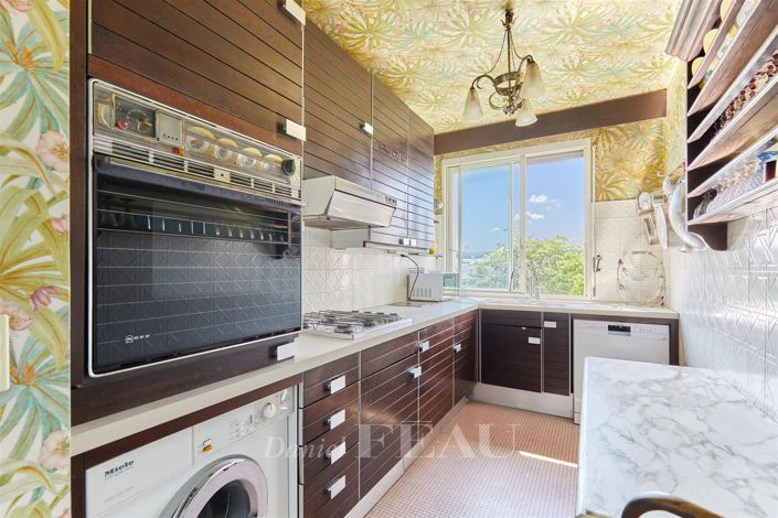 Image No.8-2 Bed Apartment for sale