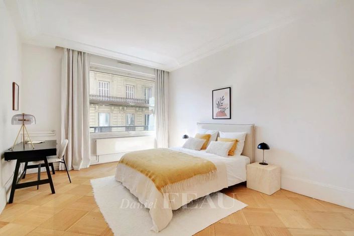 Image No.5-3 Bed Apartment for sale