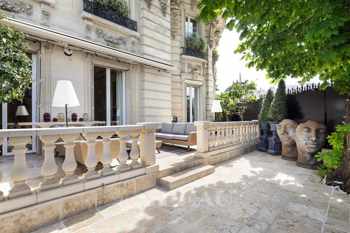 Image No.1-4 Bed Apartment for sale