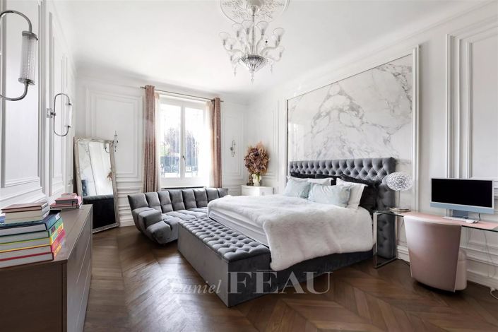 Image No.12-4 Bed Apartment for sale