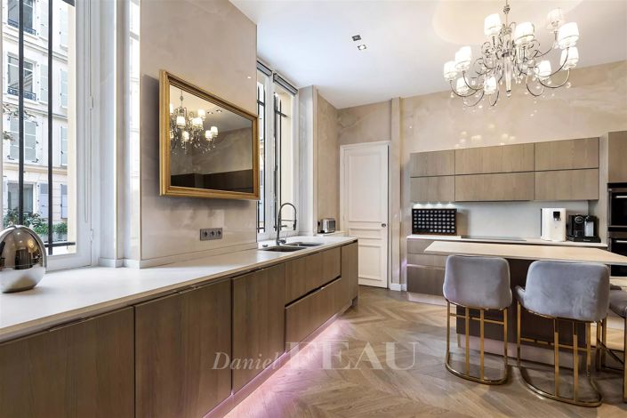 Image No.16-4 Bed Apartment for sale