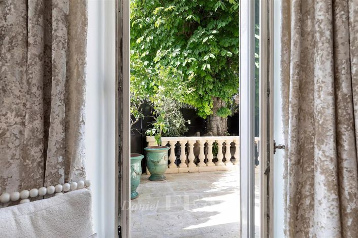 Image No.23-4 Bed Apartment for sale