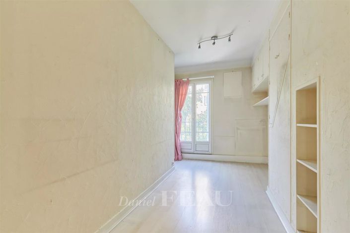 Image No.20-3 Bed Apartment for sale