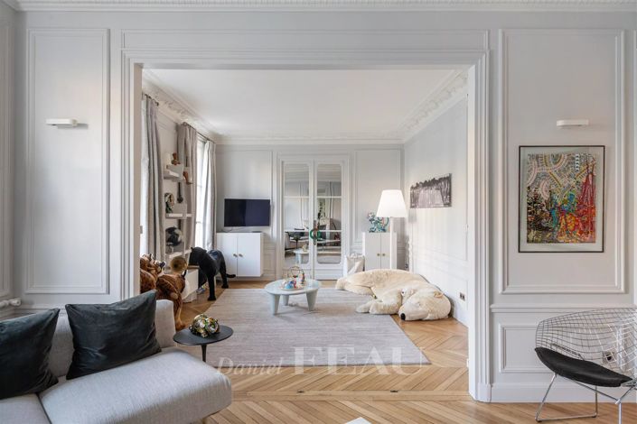 Image No.1-4 Bed Apartment for sale