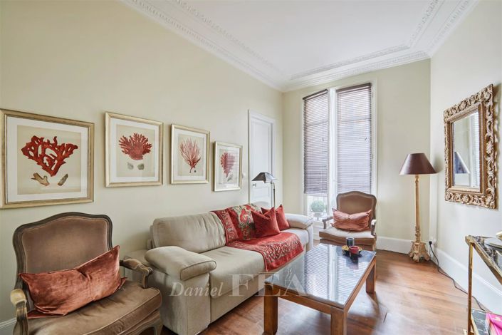 Image No.3-Appartement de 2 chambres à vendre à Paris