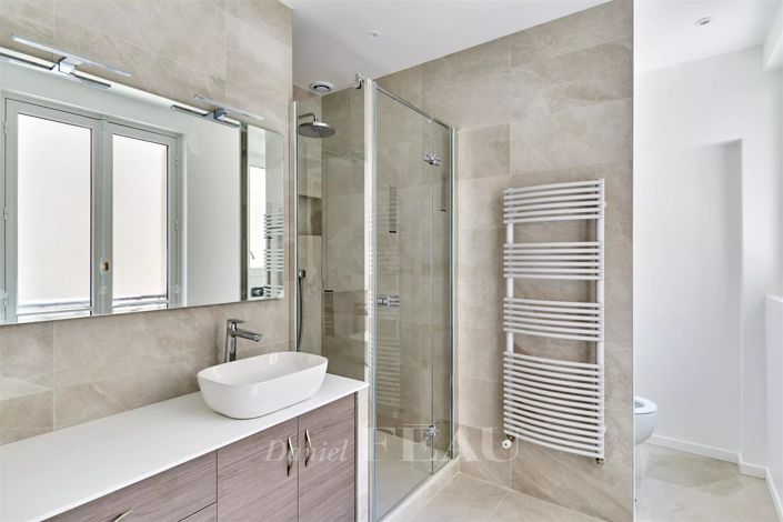 Image No.9-3 Bed Apartment for sale