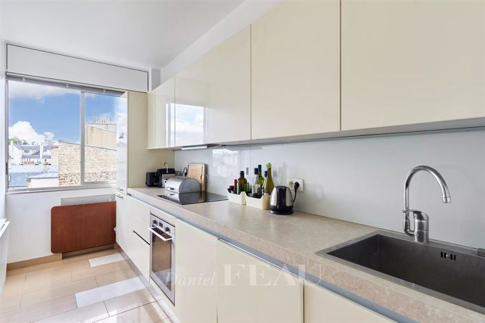 Image No.9-2 Bed Apartment for sale