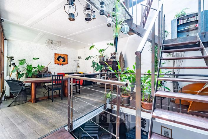 Image No.3-3 Bed House for sale