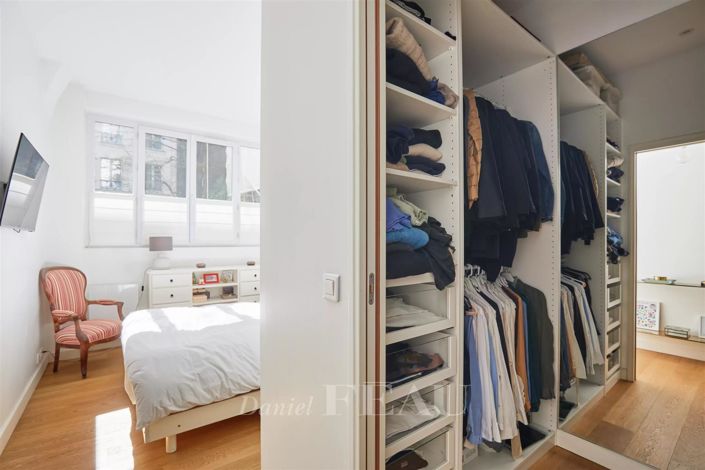 Image No.9-3 Bed Apartment for sale