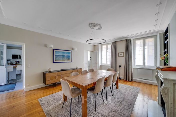 Image No.5-4 Bed House for sale