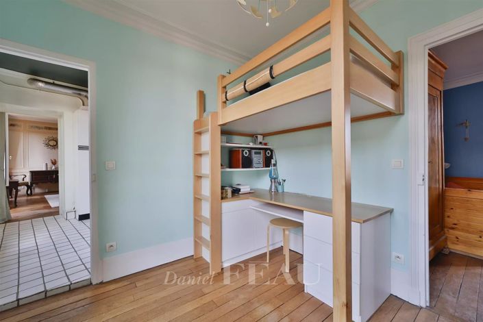 Image No.10-3 Bed Apartment for sale