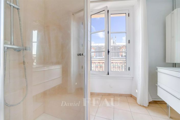 Image No.9-3 Bed Apartment for sale