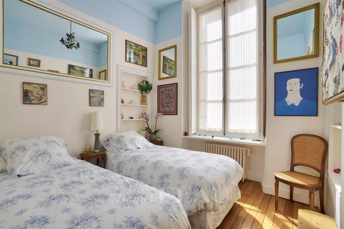 Image No.7-Appartement de 4 chambres à vendre à Versailles