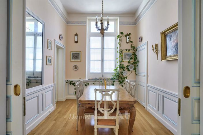 Image No.9-Appartement de 4 chambres à vendre à Versailles