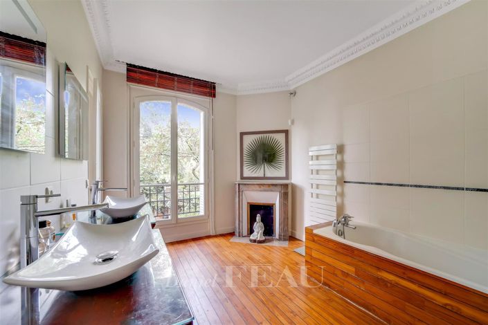 Image No.11-6 Bed House for sale