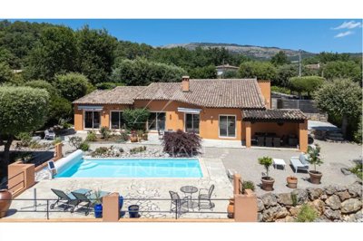 1 - Cabris, Maison