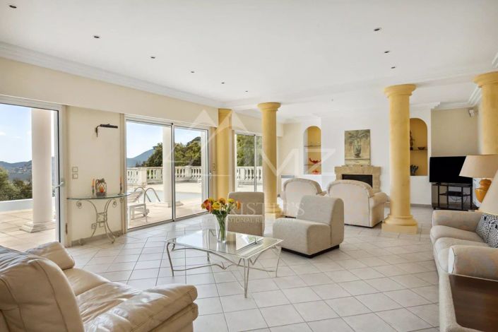 Image No.5-Maison de 4 chambres à vendre à Mandelieu-la-Napoule