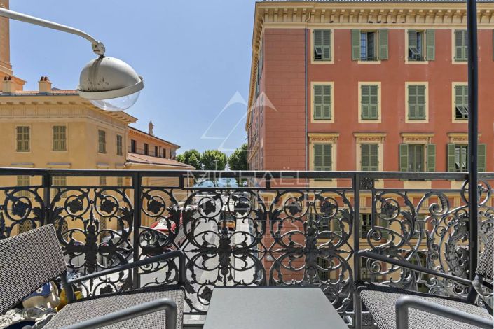 Image No.10-3 Bed Apartment for sale