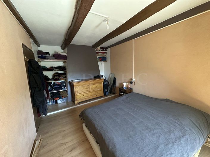 Image No.6-2 Bed House for sale