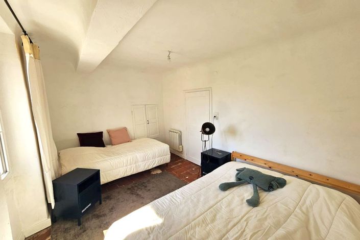 Image No.15-4 Bed House for sale