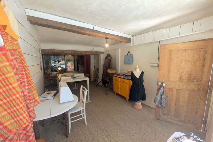 Image No.4-4 Bed House for sale