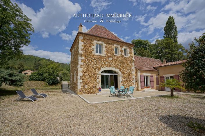 Image No.10-5 Bed House for sale