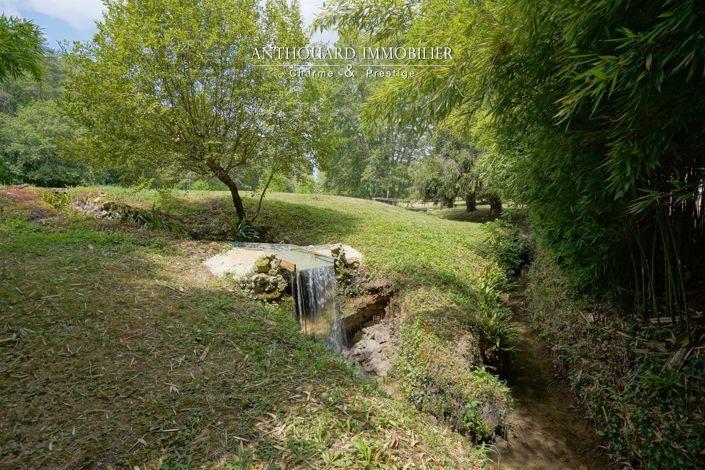 Image No.11-5 Bed House for sale