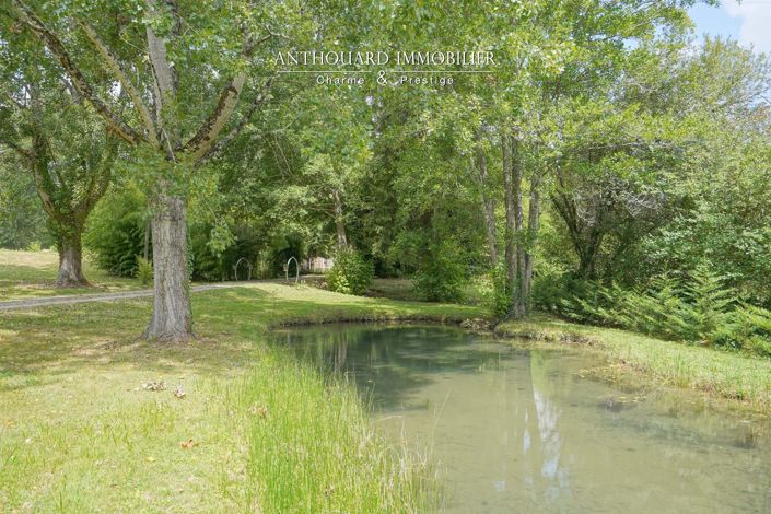 Image No.12-5 Bed House for sale