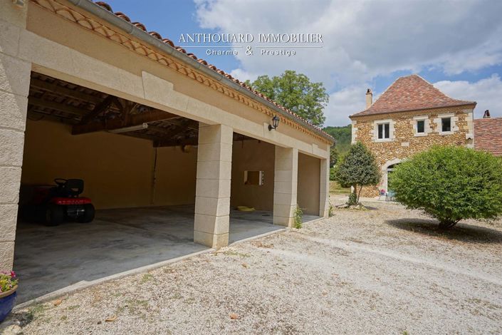 Image No.16-5 Bed House for sale