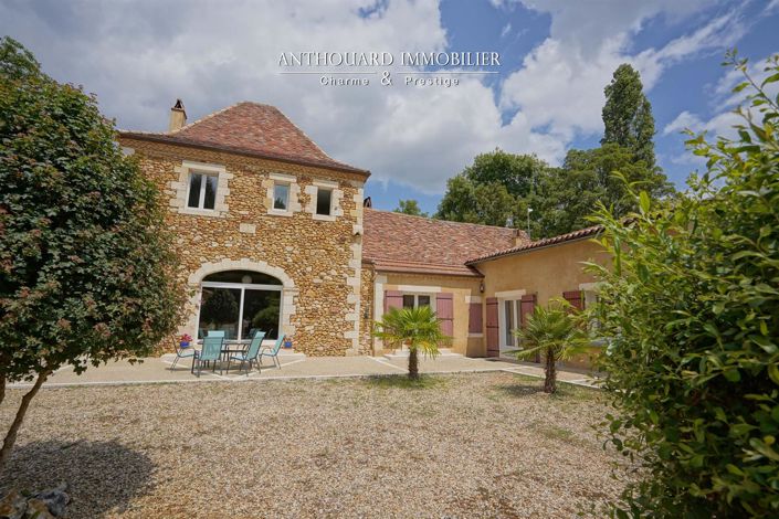 Image No.17-5 Bed House for sale