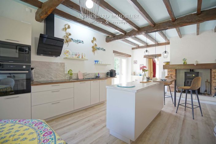 Image No.28-5 Bed House for sale