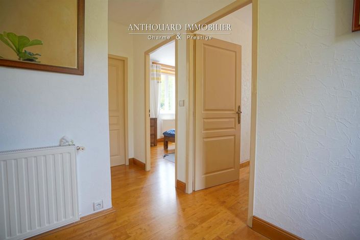 Image No.35-5 Bed House for sale