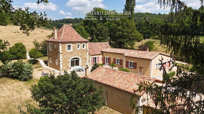 Image No.7-5 Bed House for sale