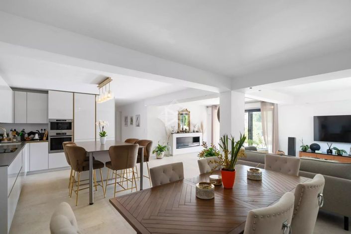 Image No.9-Maison de 6 chambres à vendre à Grasse