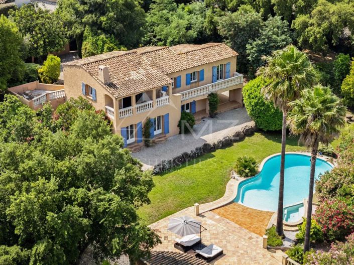 Image No.1-Maison de 5 chambres à vendre à Grimaud