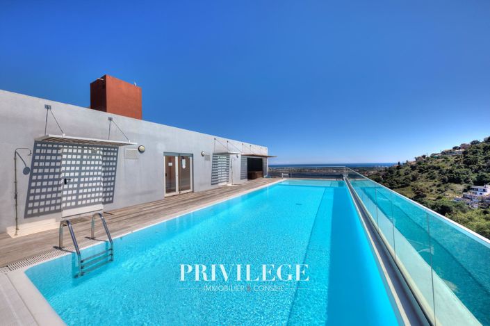 Image No.11-3 Bed Apartment for sale