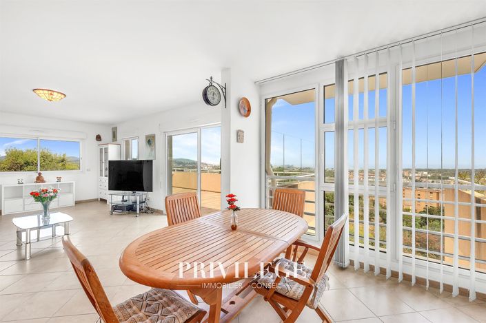 Image No.4-3 Bed Apartment for sale