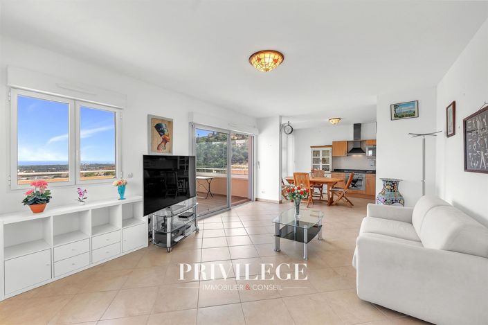 Image No.7-3 Bed Apartment for sale